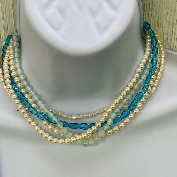 Womens Blue Tan Beaded Faux Pearl 5 Tier Silver Princess Vintage Necklace 18” - Picture 2 of 8
